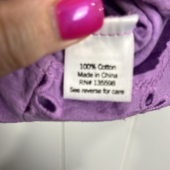 Croft & Barrow Womens Top PS Purple Puff Short Sleeves Eyelet Floral Keyhole EUC - Picture 7 of 13